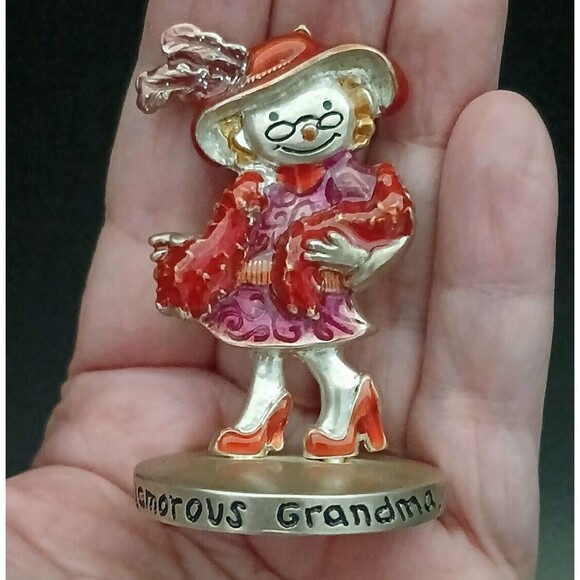 AJMC Glamorous Grandma Figurine Metal Note Clip Gift for Grandma 2.5 inch tall - Picture 2 of 8
